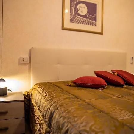 Appartement Vaticano Bed